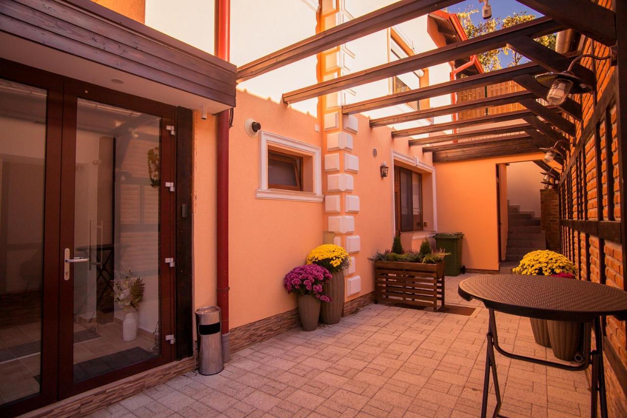 Villa Boutique Arnica Brasov Exterior photo